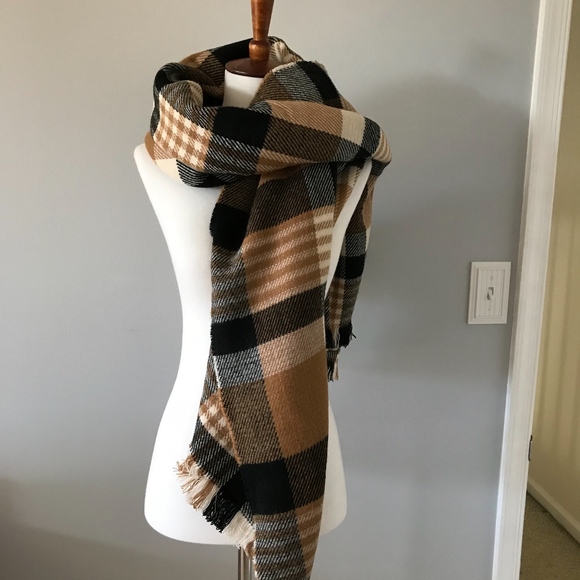 Abercrombie blanket scarf Clearance